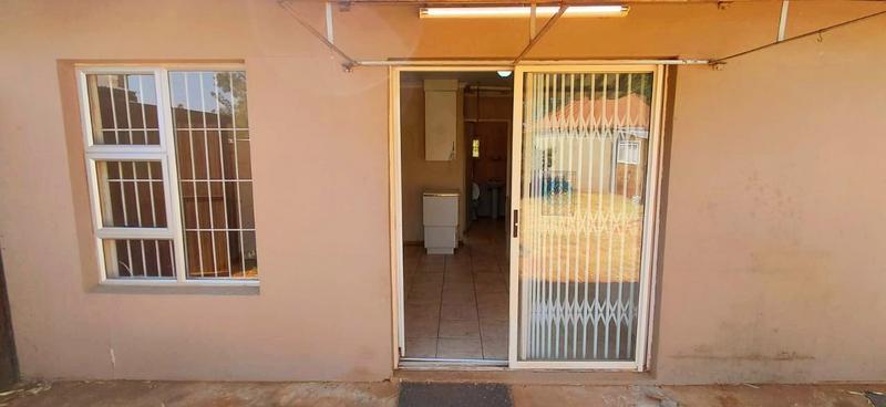 8 Bedroom Property for Sale in Groenvlei Free State